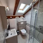 Apartma Andrejc شقة